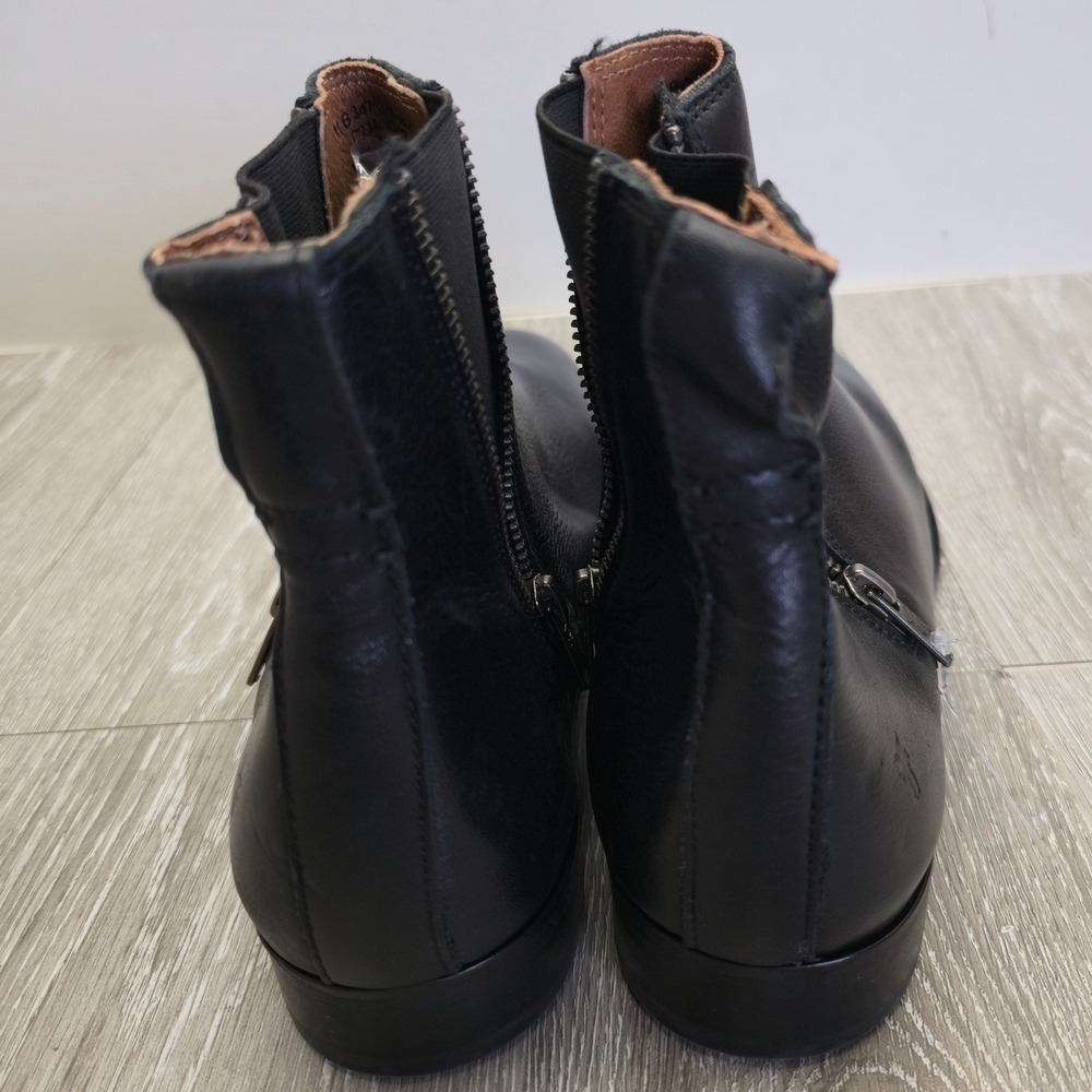 Frye Black Leather Ankle Boots with Zipper - Picture 5 of 9